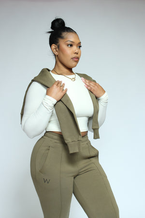 Diane Everyday Pullover