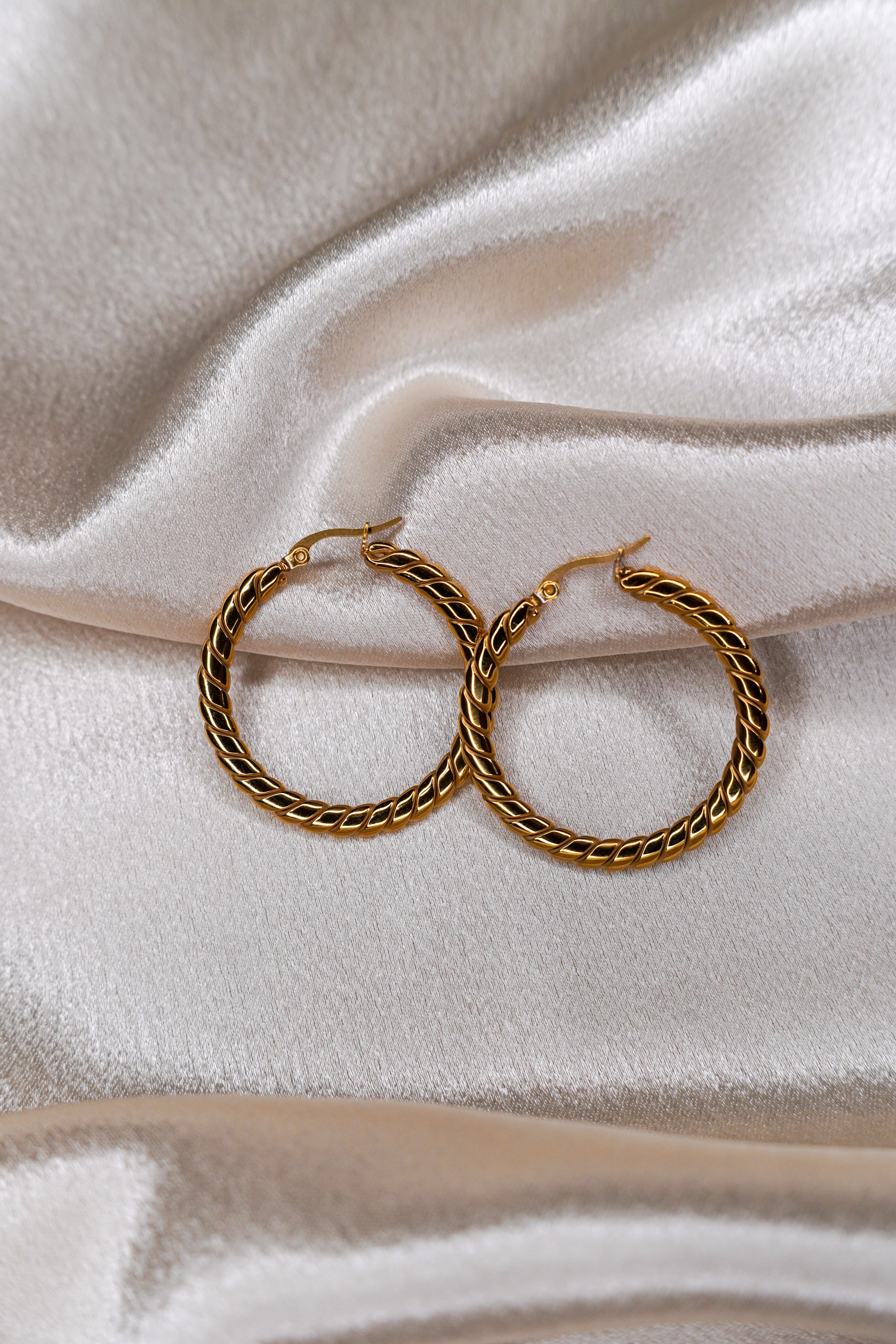 Rhonda Wreath Hoop